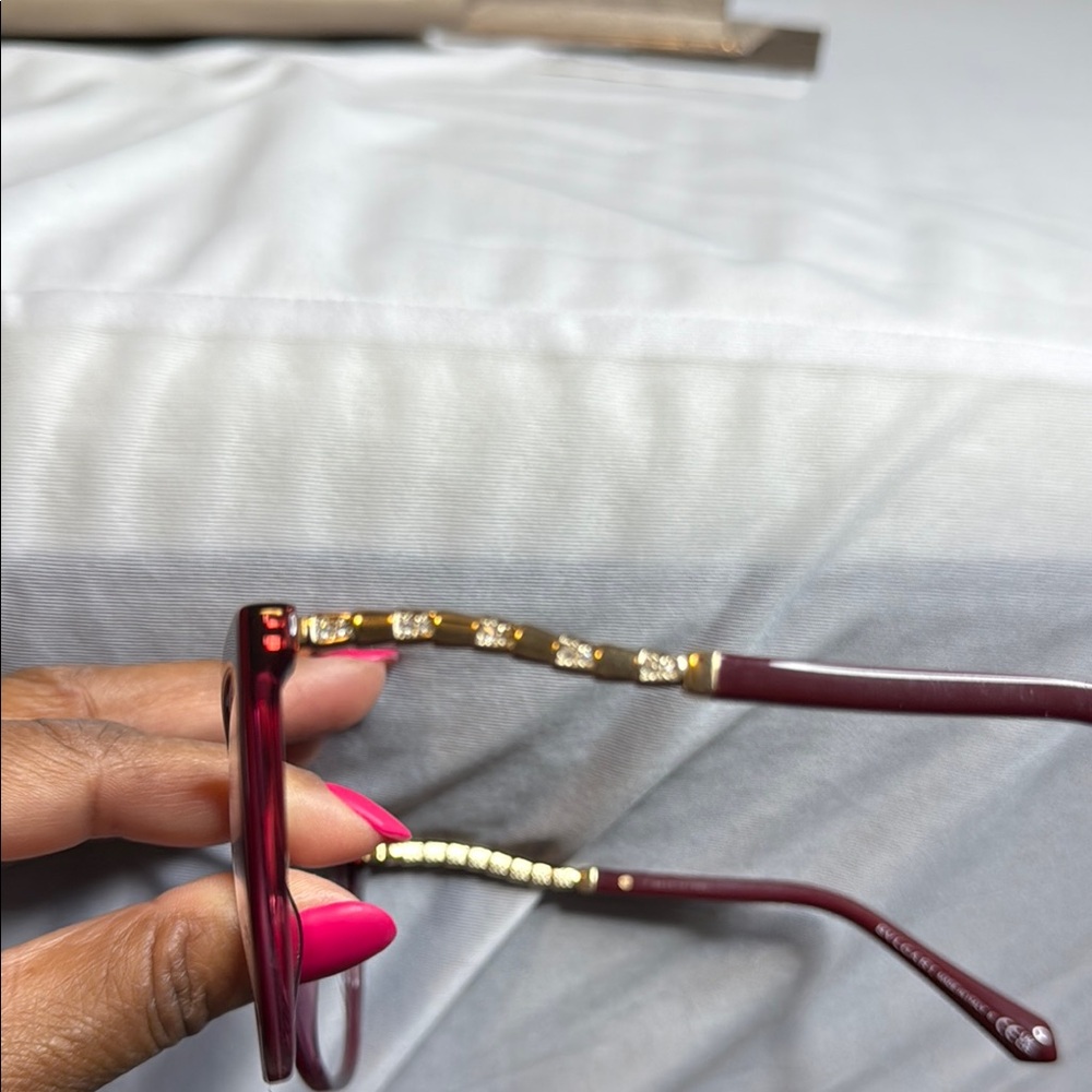 Bulgari Bordeaux (Red) Cat Eye Glasses with Sleek Design - Picture 4 of 6